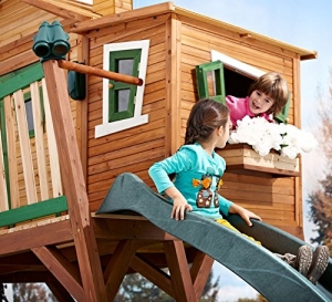 Detailansicht AXI Baumhaus Kinderspielhaus Stelzenhaus