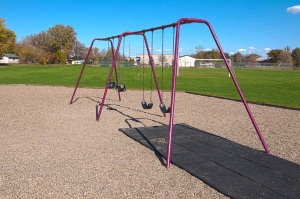 Schaukelgestell Plastik oder Metall Verankerung